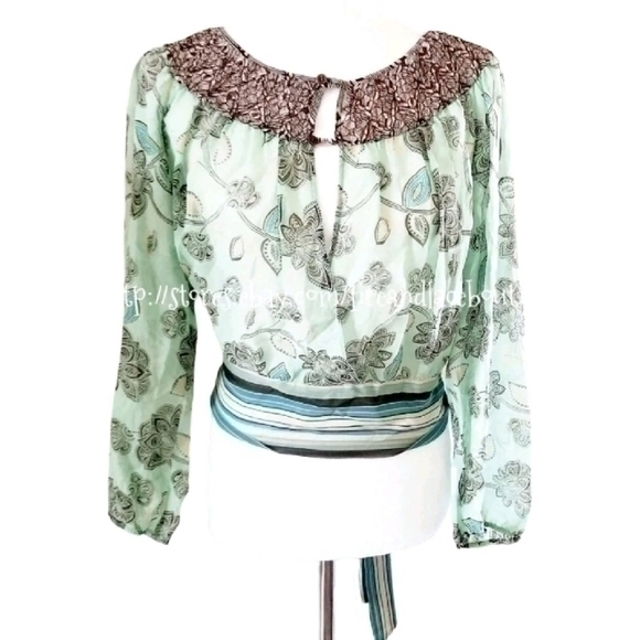 BCBG MAXAZRIA 100% SILK OPEN BACK TOP SZ XS - Picture 2 of 8